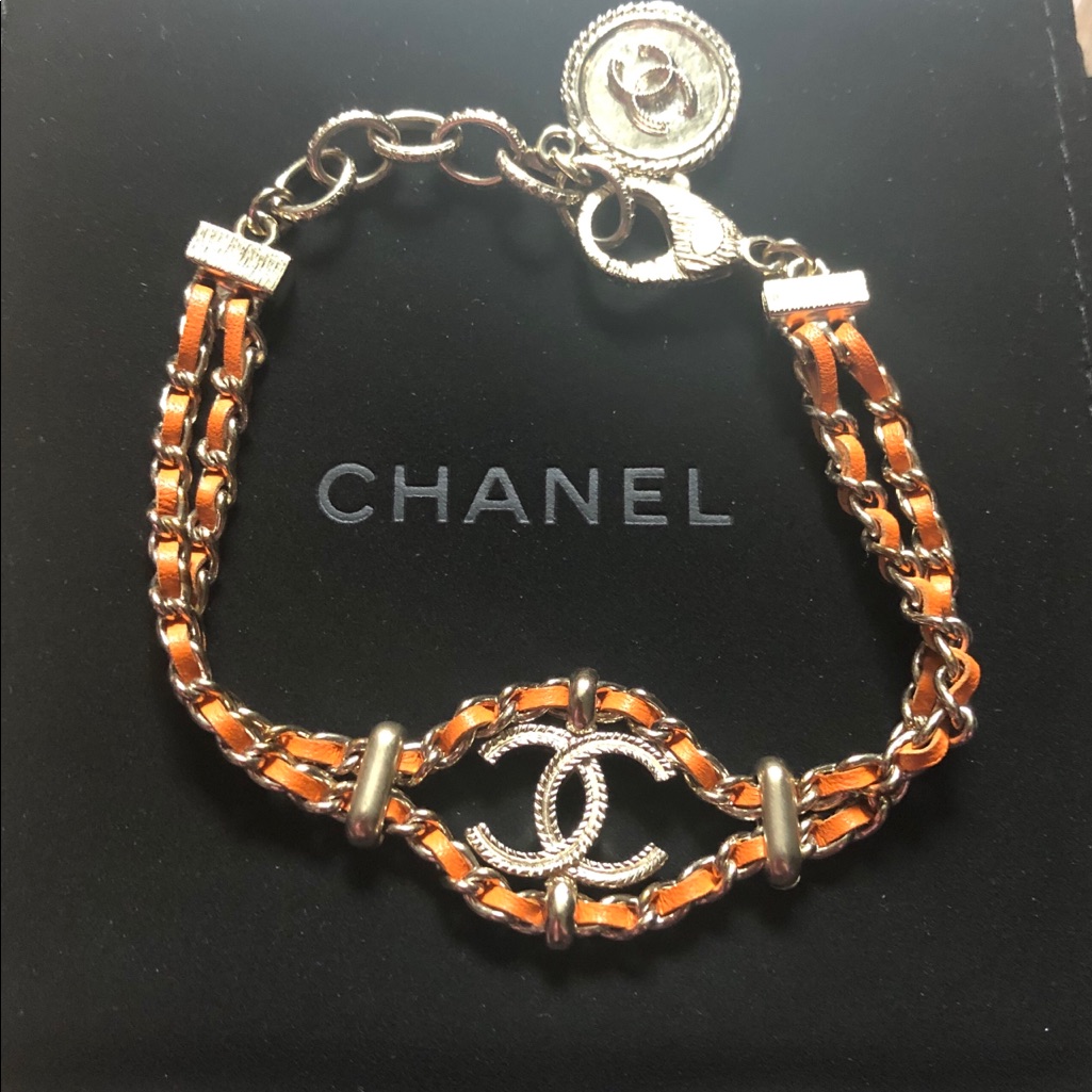 ChanelAuthentic Rare Vtg LeatherMetal Bracelet
